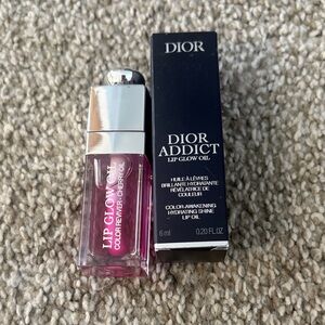 Dior Addict Lip Glow Oil - Vibrant Pink